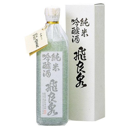 飛良泉「純米吟醸酒」