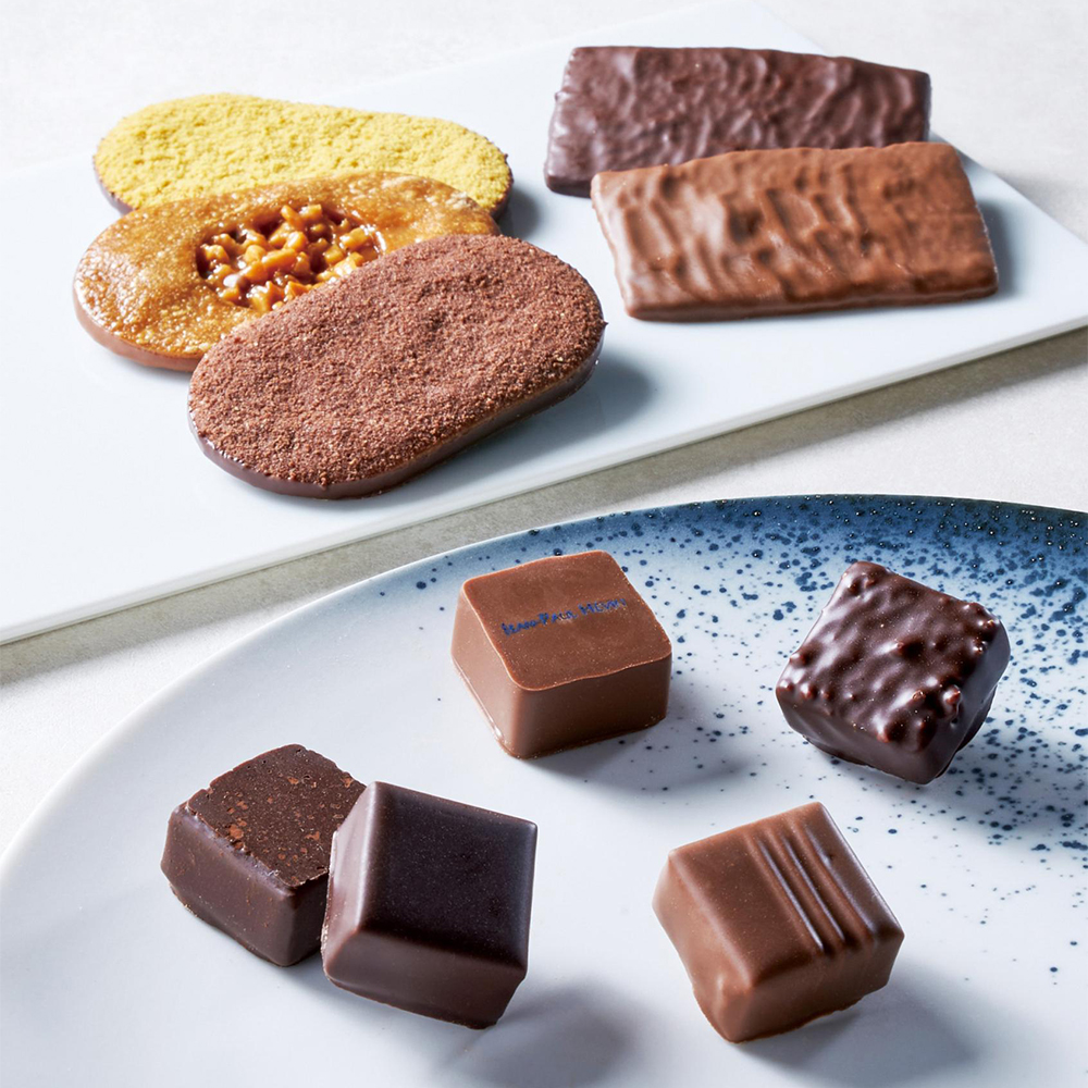 プティ　ボワットゥ　スブティル