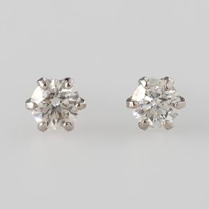 Ptダイヤモンドピアス 計0.2ct | 商品詳細 | 高島屋オンラインストア