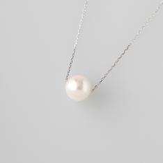 K18WGアコヤ真珠ペンダント　7.0mm珠