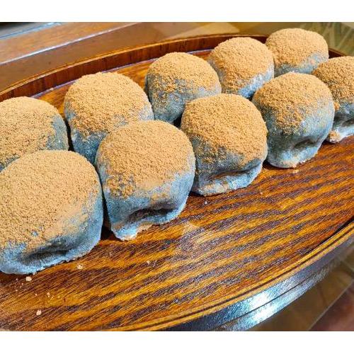 【店頭受取／日本橋店】＜まるに抱き柏＞うぐいす餅3個入【2月27日（金）午後4時30分～午後7時】