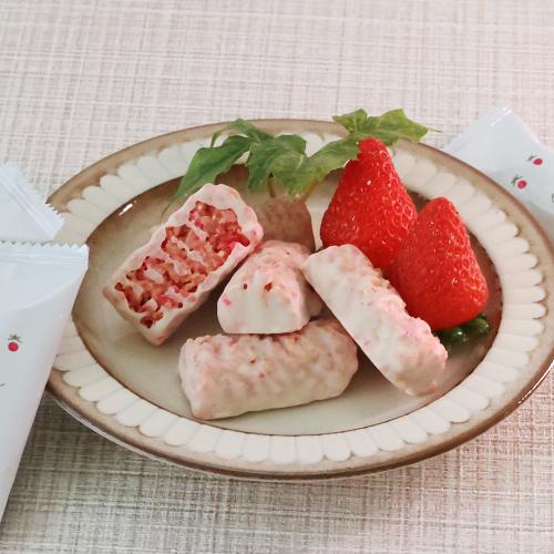 あまおう苺のベリークランチショコラ 8個入