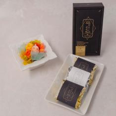 【母の日】プリザーブドフラワーアレンジメント　ルナ（オレンジ・イエロー）＆宇治茶「祇園辻利」がとーぶぶ　抹茶フィナンシェ、ほうじ茶フィナンシェセット