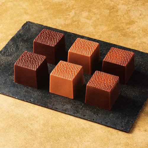 【バレンタインデー】百年の孤独チョコレートボンボン