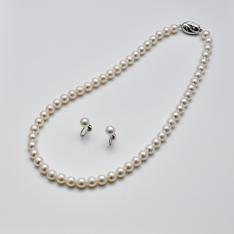 福袋 アコヤ真珠ネックレス・イヤリングセット