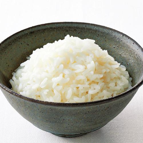 低温製法米のおいしいごはん　国産米100%（パックごはん）