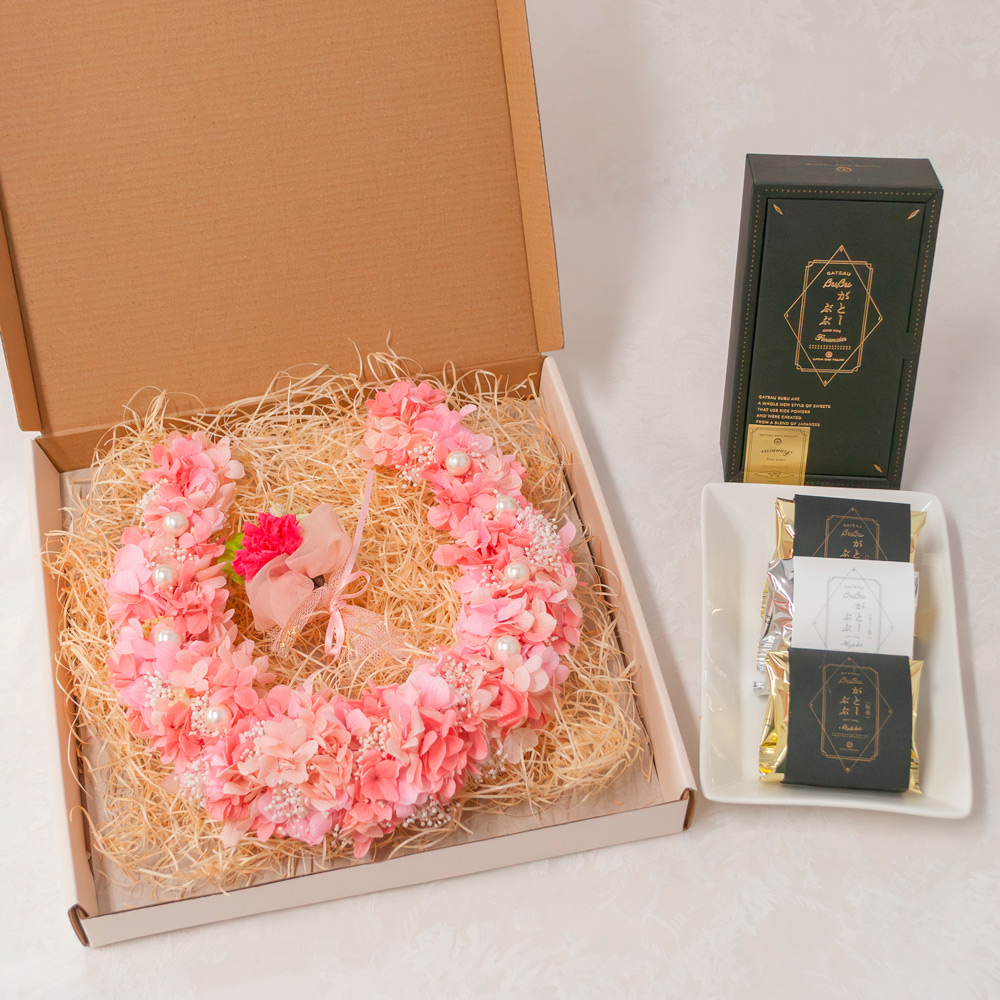 【母の日】プリザーブドフラワー　馬蹄リース＆宇治茶「祇園辻利」がとーぶぶ　抹茶フィナンシェ、ほうじ茶フィナンシェセット