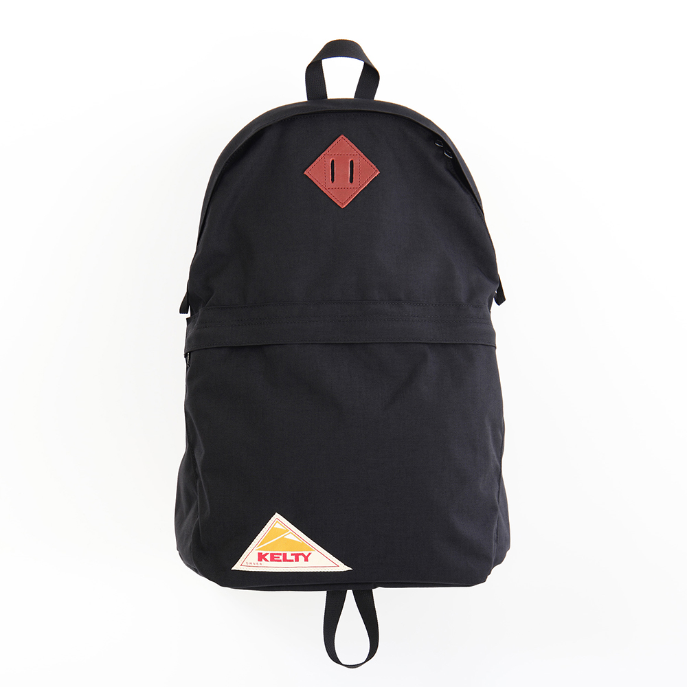 デイパック18L