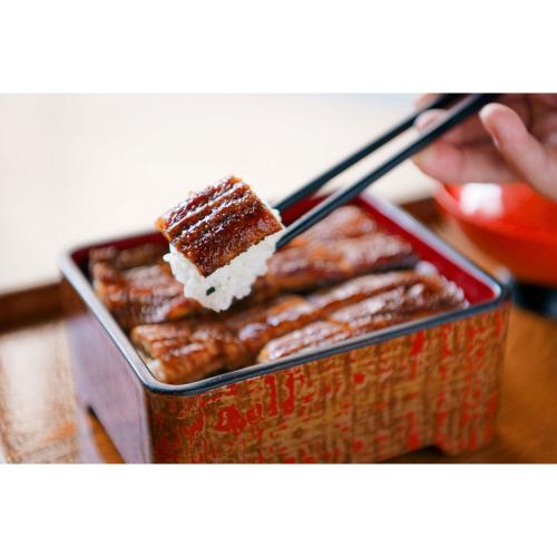 川うなり・源平うなぎセット（蒲焼・白焼各2匹）