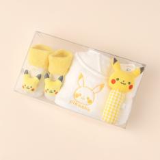 モンポケ 小物ギフトセットピカチュウ(スタイ・ラトル・ソックス)