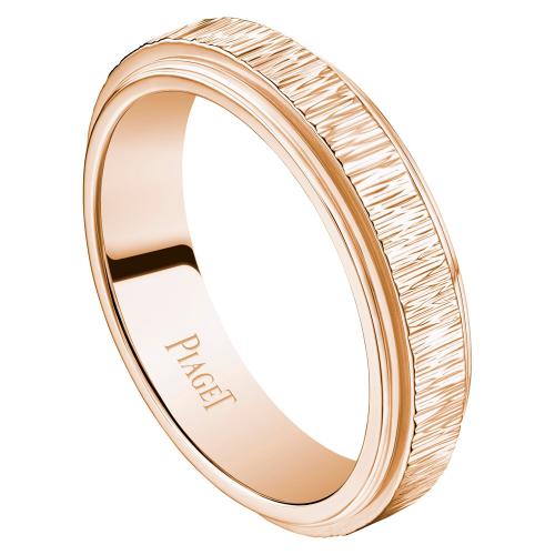 POSSESSION  リング