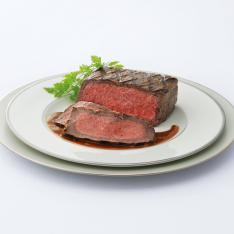 〈軽井沢・万平ホテル〉長野県産黒毛和牛グリルドビーフ