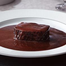 〈L’eclaireur〉滋味豊かな松阪牛の肉厚ビーフシチュー