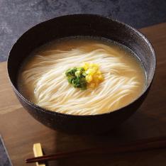 〈目黒・鳥しき〉鶏白湯にゅうめん
