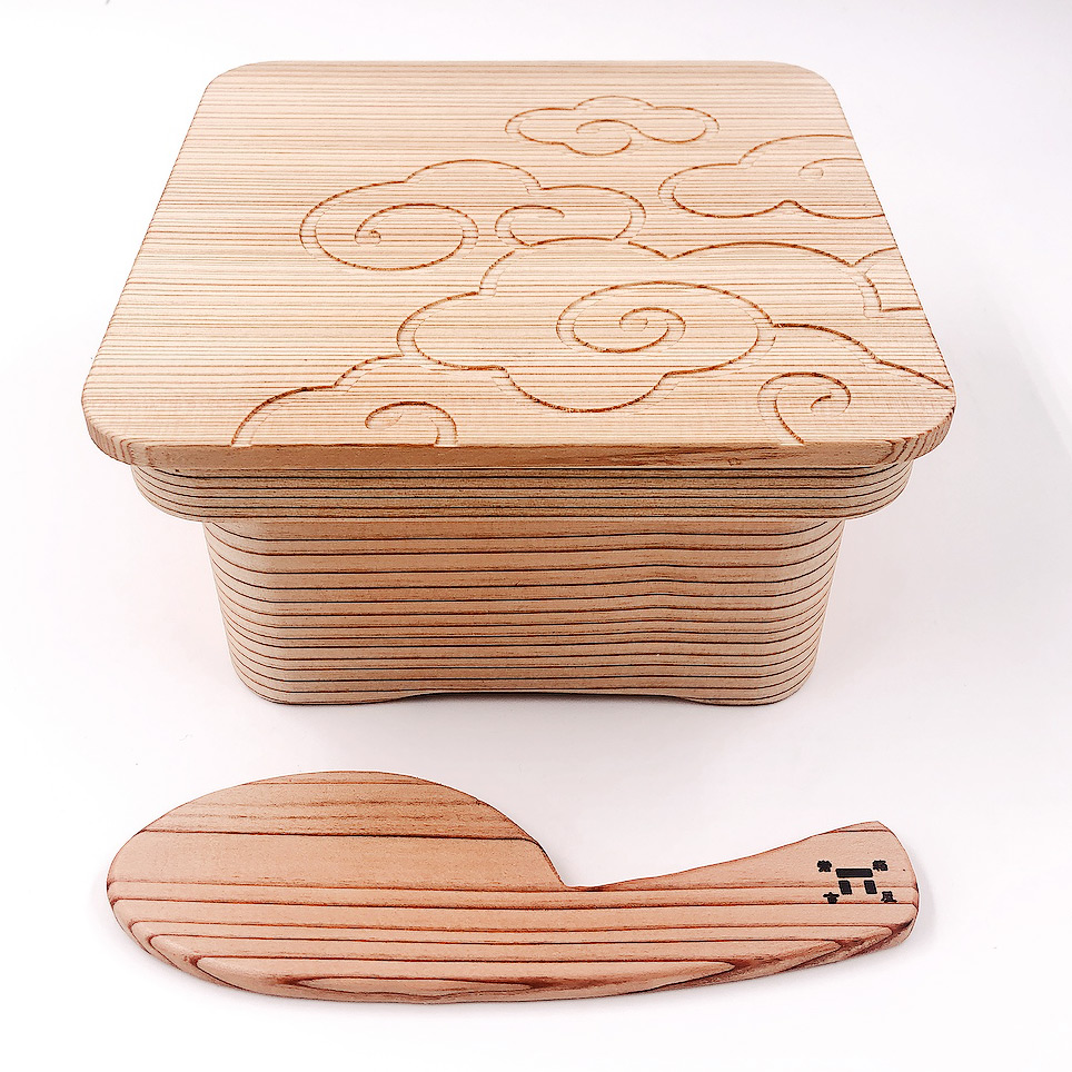 正方形お櫃 一合 雲紋柄 白刻 商品詳細 高島屋オンラインストア