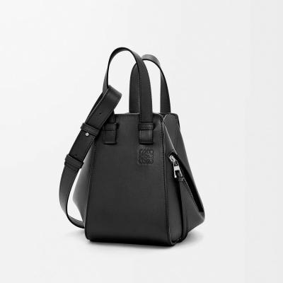 園田さん様 GIVENCHY ハンドバッグ ベロア 希少 高島屋購入 w3 園田さん様 GIVENCHY ハンドバッグ ベロア 希少 高島屋購入 w3