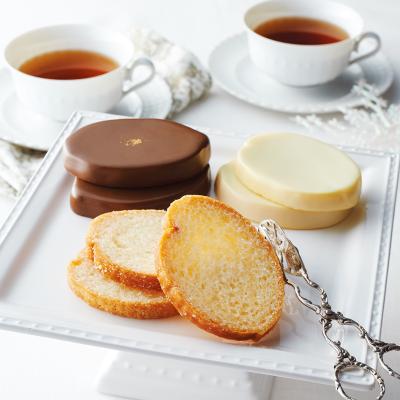 〈ガトーフェスタ　ハラダ〉プレミアム・セレクション／化粧箱2段