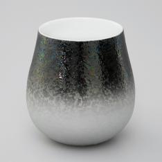 虹彩磁カップ　蕾　ブラック