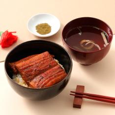 【母の日】生産者限定　山道養鰻のうなぎ蒲焼2人前（カーネーション造花付）