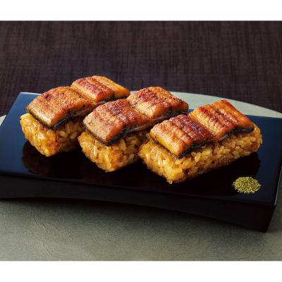 〈京料理 たん熊北店〉うなぎおこわ