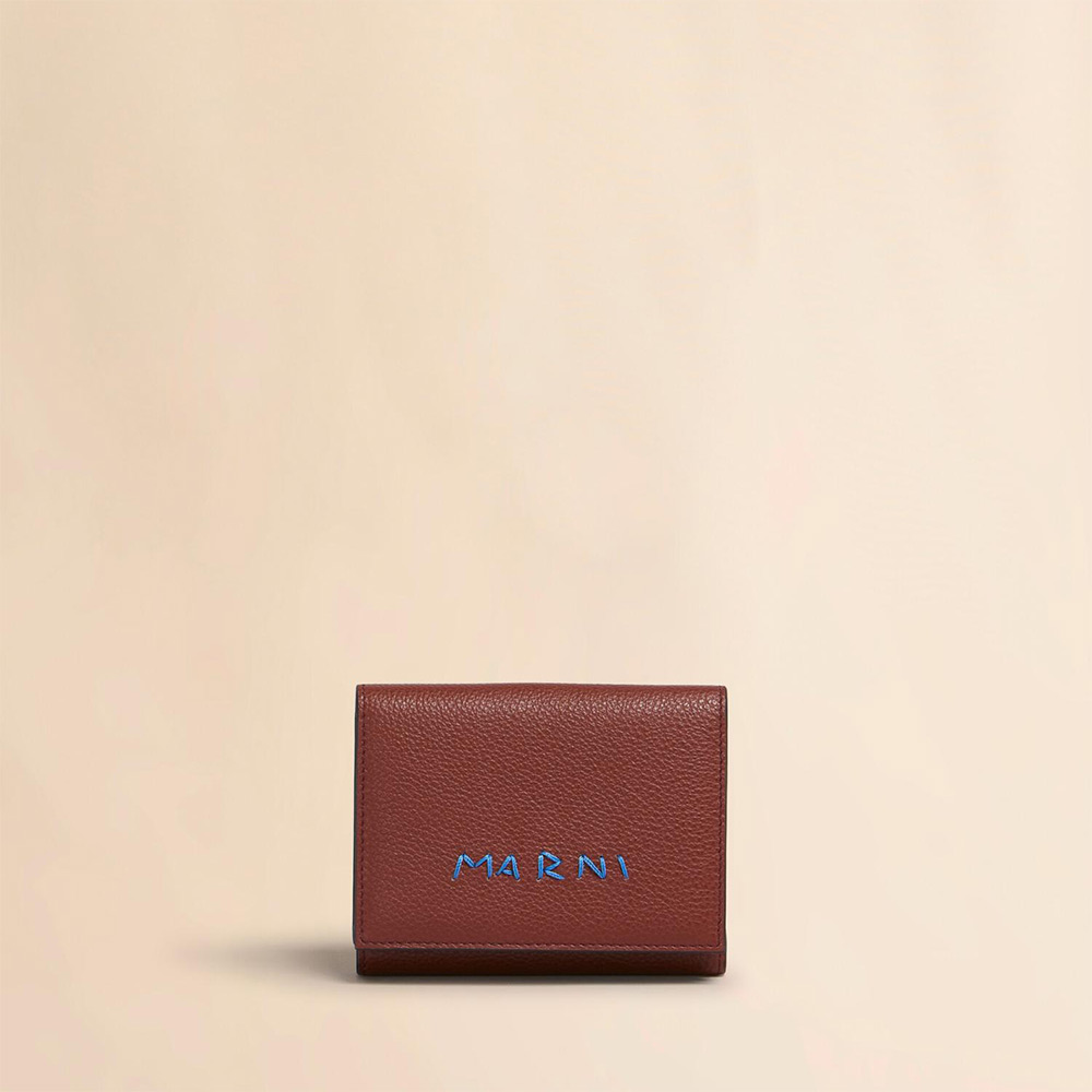 ＜MARNI＞財布や小物など、新着アイテムがラインアップ
