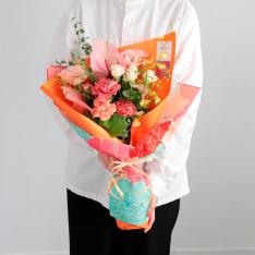 【母の日】花束「アプリコットティー」L