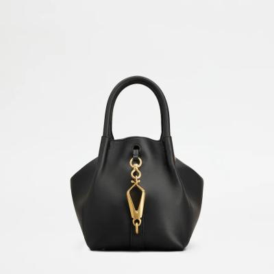 トッズ 取り外す ロゴスタンプ/レザーワンショルダーバッグ レディース 