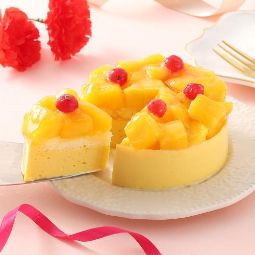 【母の日】パティシエ手作りたっぷりマンゴーのケーキ　3号