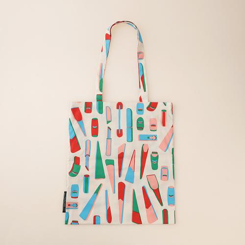 輪島キリモト道具柄のトートバッグ