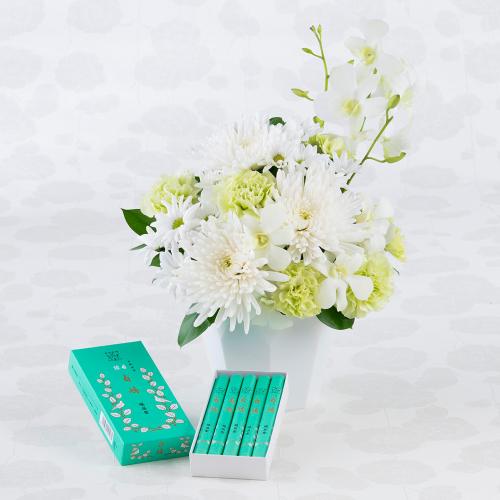 生花 供花アレンジ「花優」＆鳩居堂 線香「白鳩」