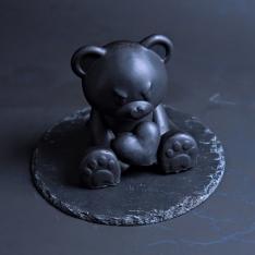 【母の日】BLVCK TEDDY ROSE HEART｜黒いハートを抱くテディベアケーキ（アールグレイ×フランボワーズ×ローズ）