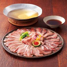 〈京都・下鴨茶寮〉料亭のぶりしゃぶ鍋