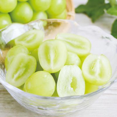 冬に食べる蔵出しシャインマスカット