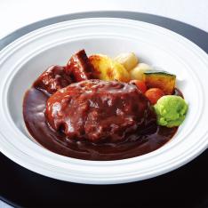 〈人形町今半〉ハンバーグinビーフシチュー