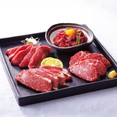 〈熊本・フジチク〉ふじ馬刺し詰合せ【松】