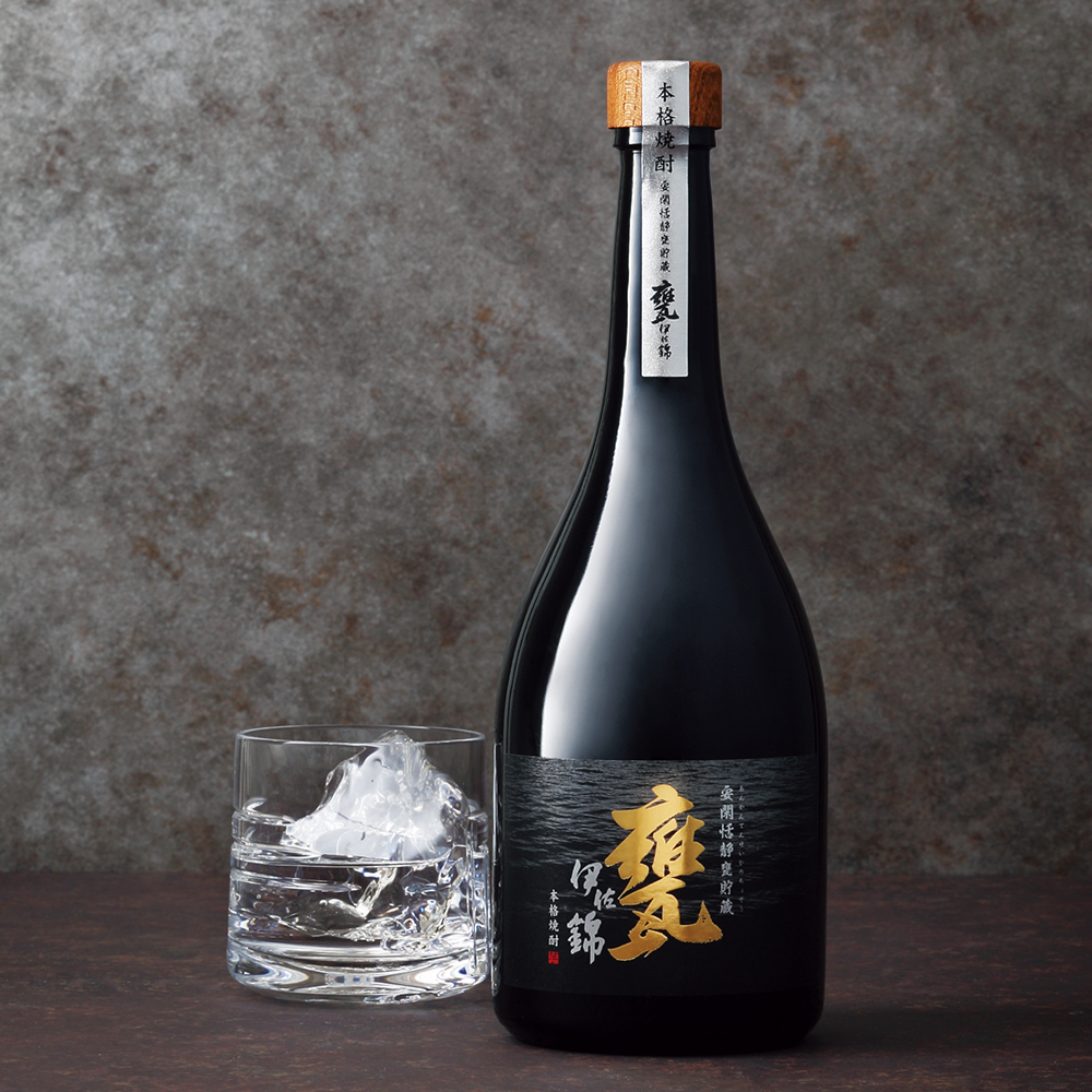 本格芋焼酎甕貯蔵「安閑恬静　甕伊佐錦」