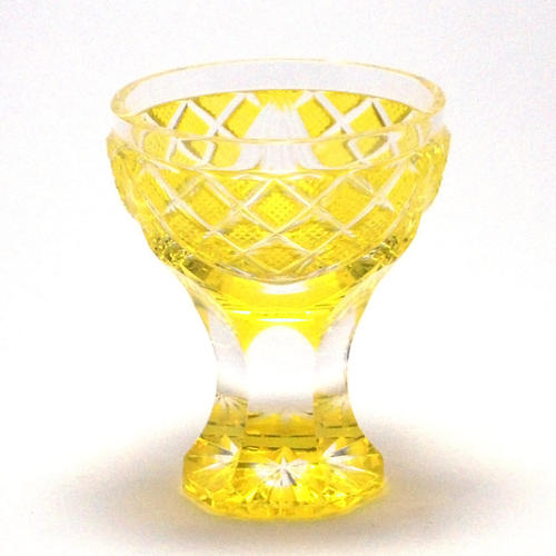 島津薩摩切子　馬上杯（黄）