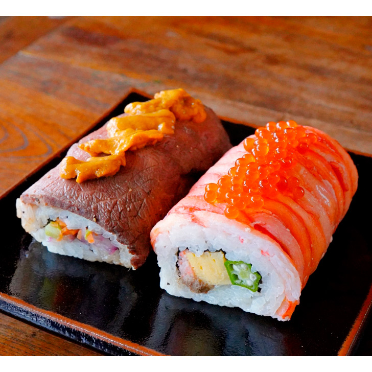 ＜わさび葉寿しうめもり＞紅ずわいがにと黒毛和牛ローストビーフの恵方巻2本入