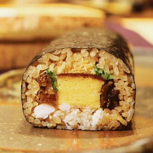 【店頭受取／新宿店】＜鮨 銀座おのでら＞恵方巻（ハーフ）1本【2月3日（火）午後3時30分～午後6時】