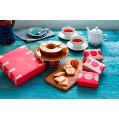 バウムクーヘンとCOBACOのギフトセット