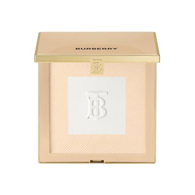 バーバリー ビヨンド ウェア セッティング ＆ リファイニング パウダー