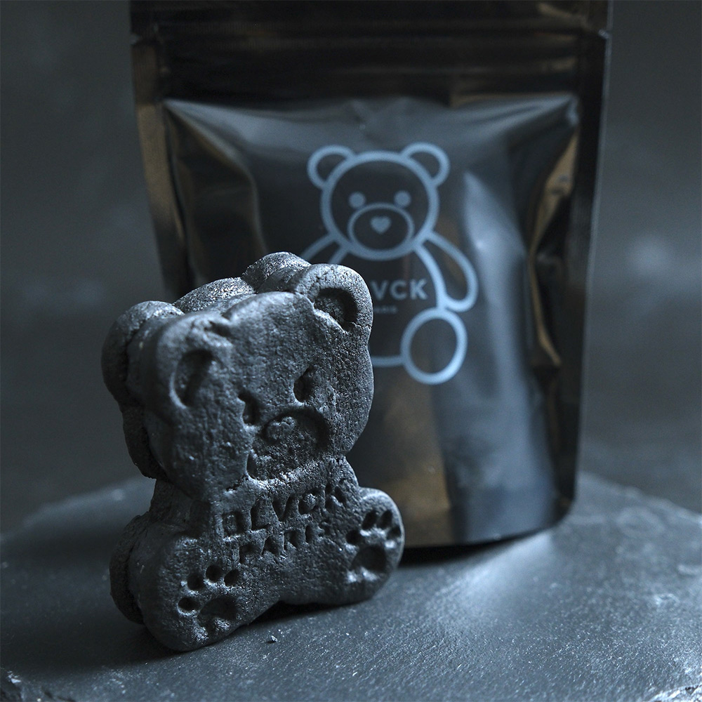 テディサンドカッサータ 黒クッキーで挟んだ濃厚チーズスイーツ（ナッツ＆フランボワーズ）4個セット