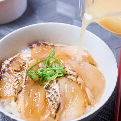<卑弥呼>真鯛海鮮丼茶漬け