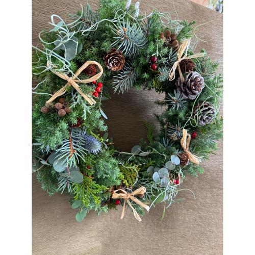 フラワーアーティストが作るお任せ生花クリスマスリース(グリーン系)