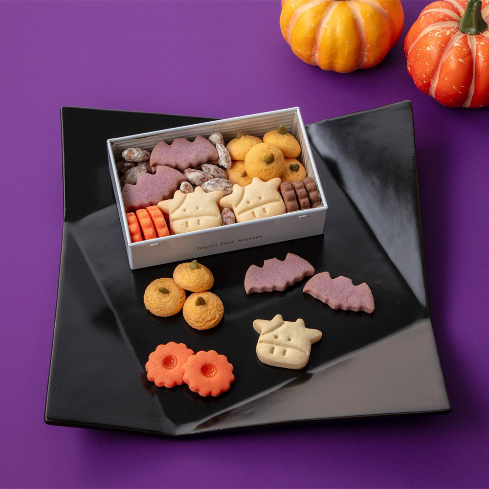 ヨーグルトハロウィンクッキー缶2個セット
