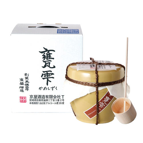 本格芋焼酎「甕雫」(箱入) 1,800ml