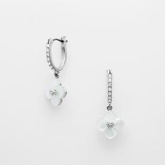 シェル フラワーピアス