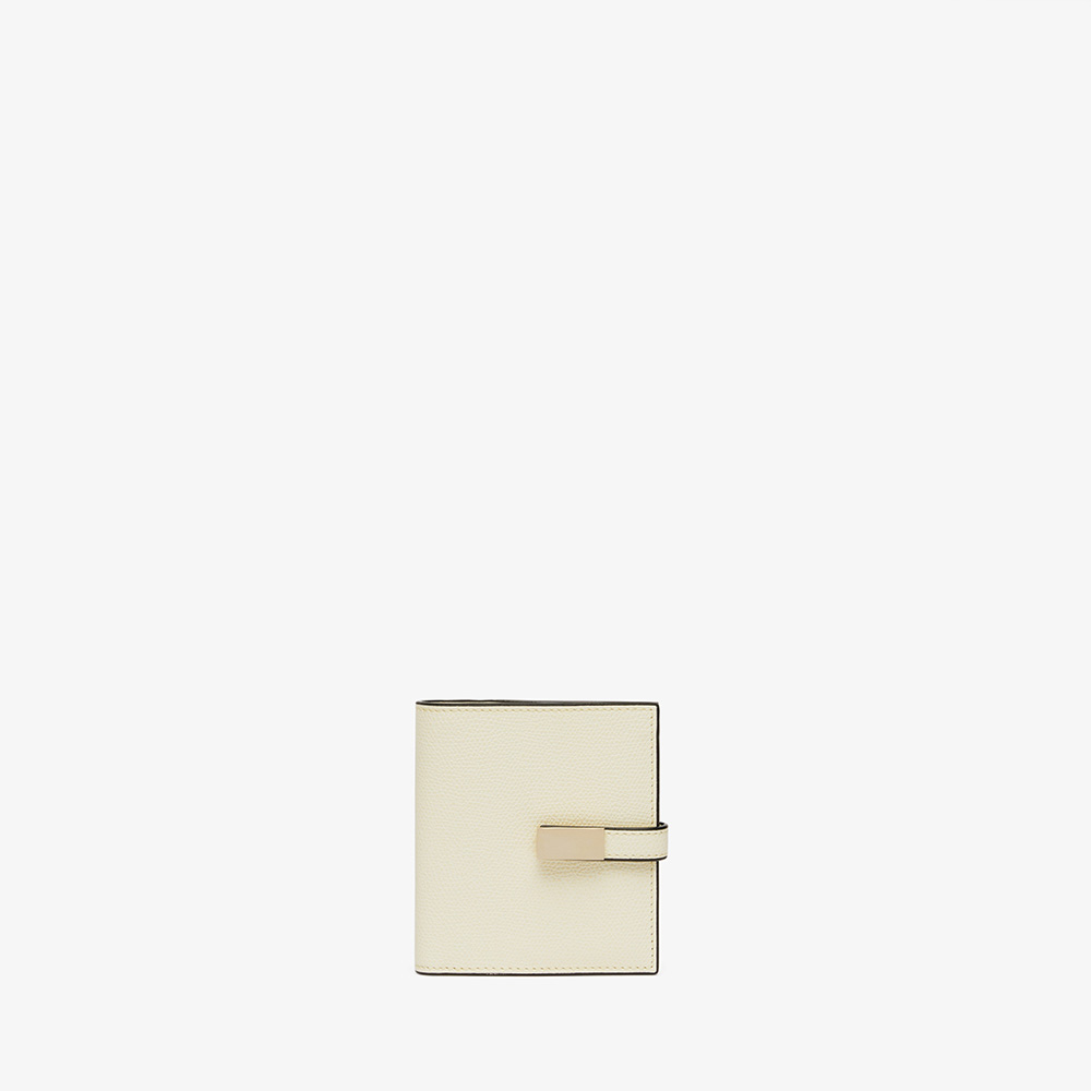 新品未使用☆ヴァレクストラ☆二つ折り財布6カード☆ホワイト