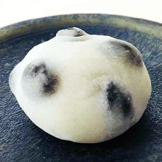【店頭受取／柏店】＜中村軒＞黒豆大福2個入【12月6日（土）午後4時30分以降】