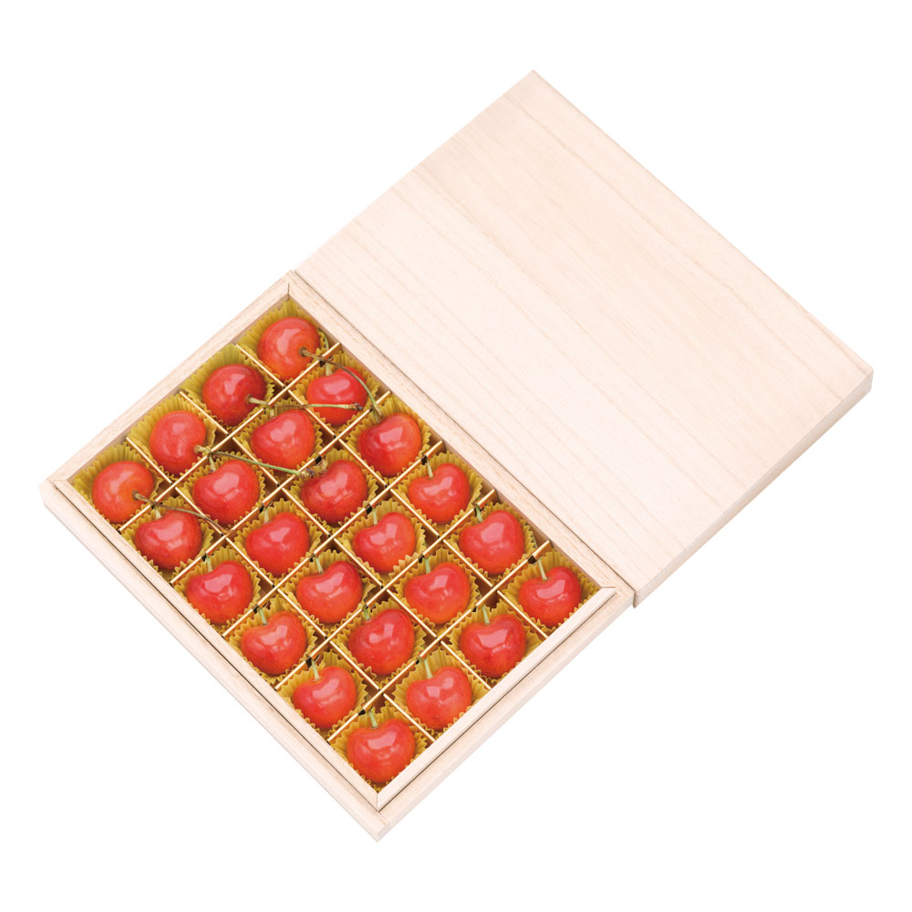 〈東根農産〉紅王（桐箱入）